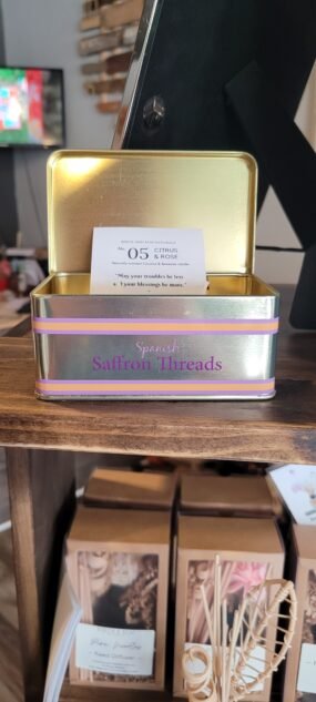 No. 5 Citrus & Rose Positivitea Candle (tin)