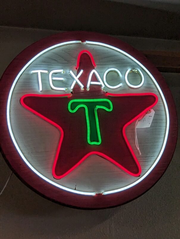 Texaco neon sign