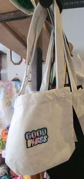 "Good vibes" corduroy tote bag