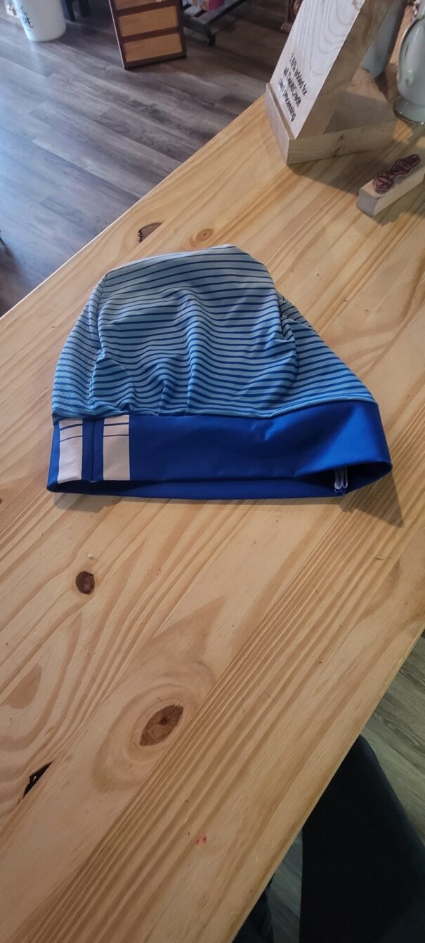 Slouchy dark blue & light blue Hat